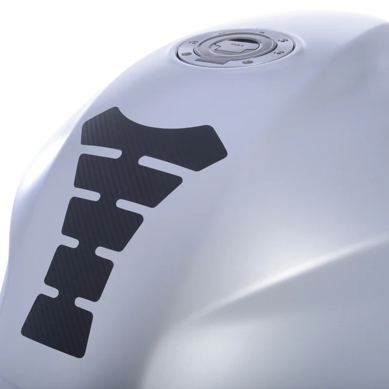 Protector de deposito OXFORD OX650 Spine carbone brossé
