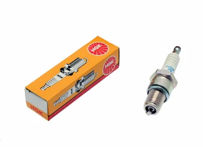 SPARK PLUG CR8E
