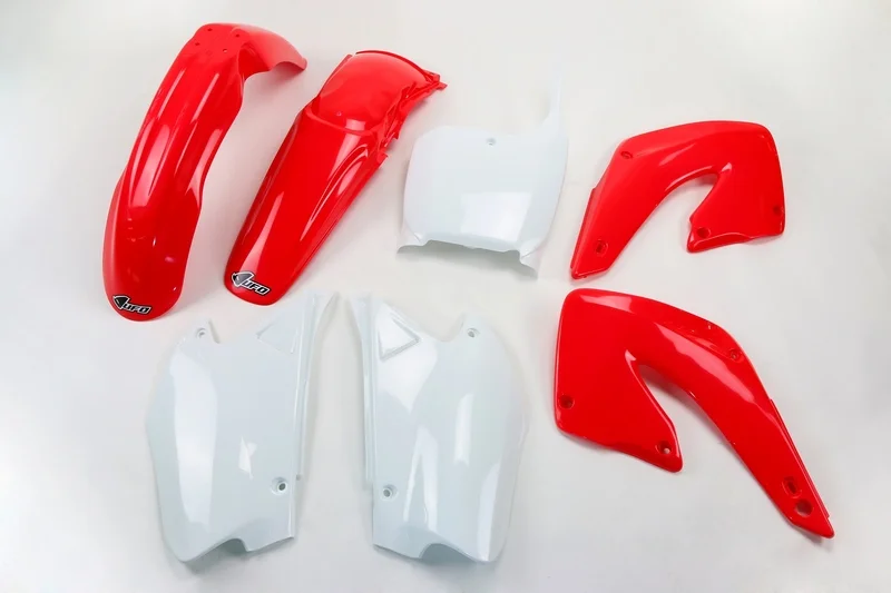 Kit de Plástica UFO OEM Color Rojo / Blanco Honda CR125R / 250R
