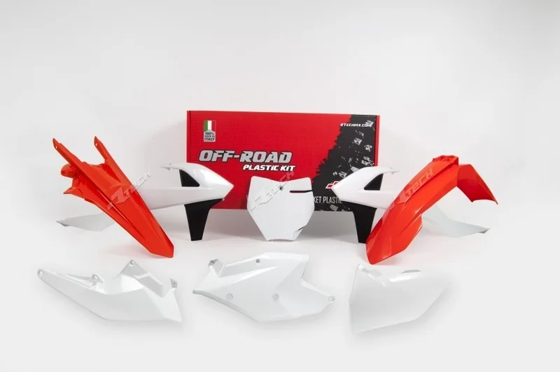 Kit de plástica RACETECH (6 piezas) - Color OEM