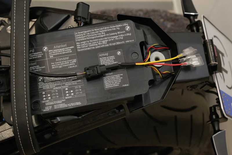 Cable adaptador para luz trasera HIGHSIDER smart - BMW
