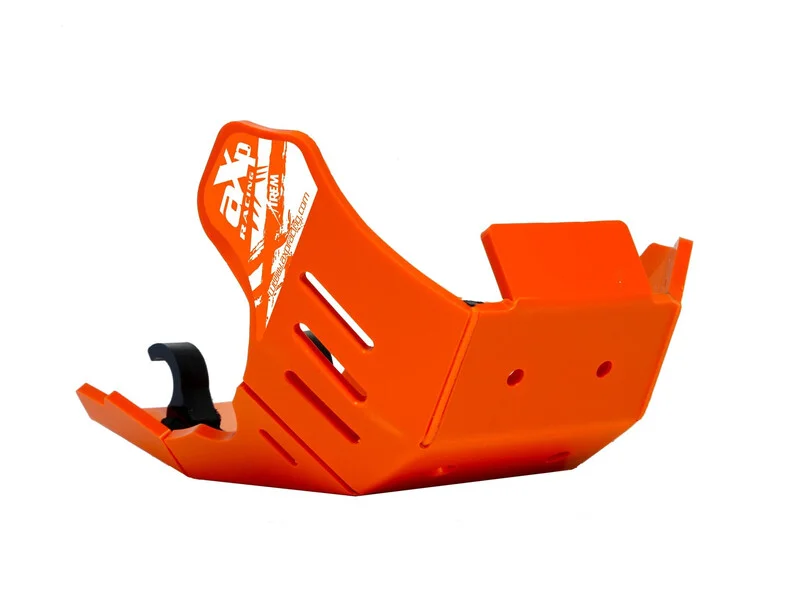 Cubrecárter AXP Xtrem con protección de bieleta - PEAD 8 mm
