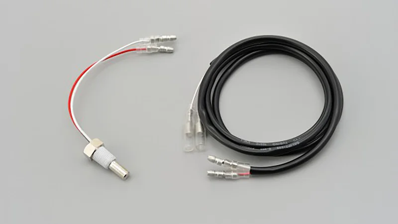 Sensor de temperatura DAYTONA rosca 1/8" y cable externo para velocímetro Velona