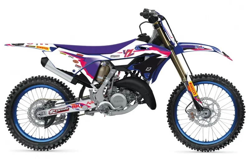 Kit de adhesivos + funda de asiento BLACKBIRD Replica Team Yamaha Factory 23, 50th Anniversary