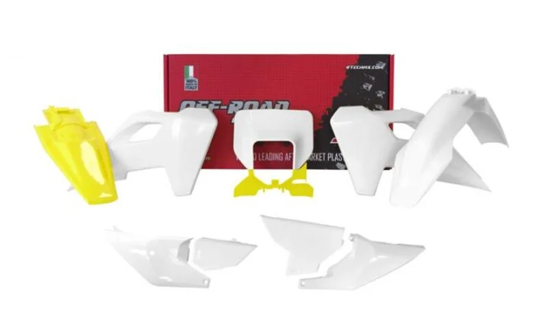 Kit de plástica RACETECH (7 piezas ) - O24