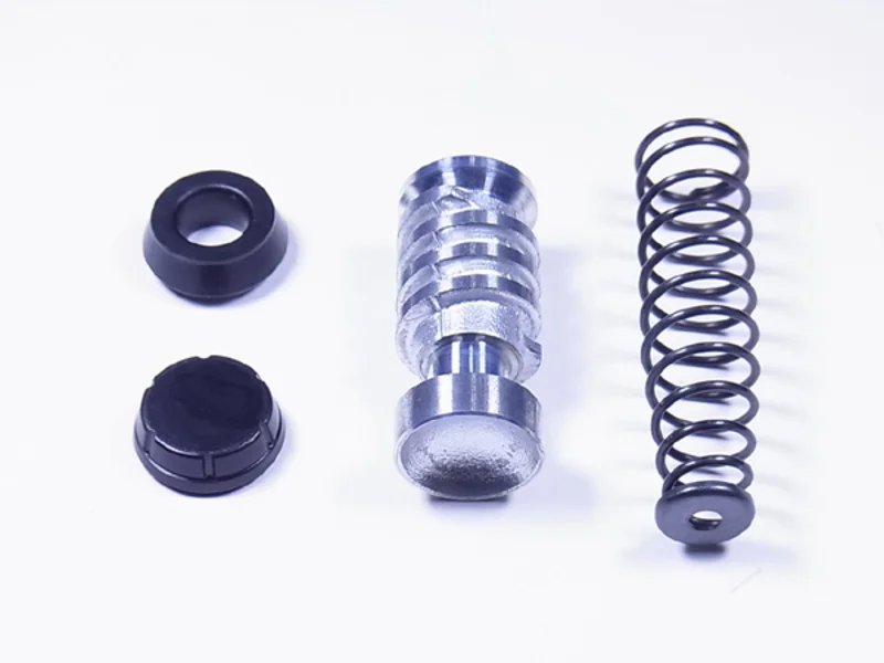 Kit reparación bomba de freno trasera TOURMAX