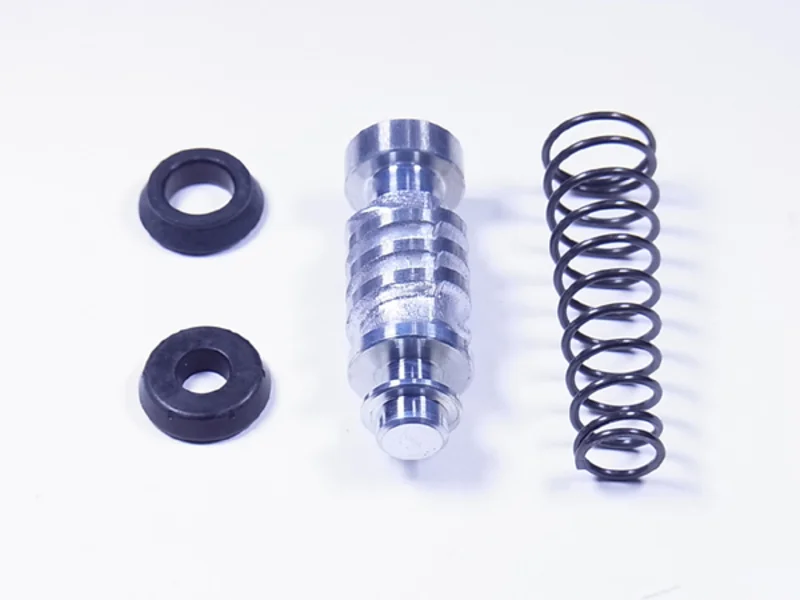 Kit reparación bomba de freno trasera TOURMAX