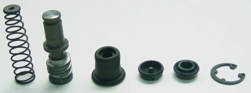 Kit reparación bomba de freno TOURMAX - CB600 Hornet '98-99 ST1100 '90-01 MSB-102