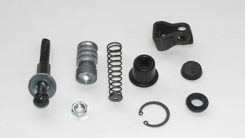 Kit reparación bomba de freno trasera TOURMAX - Honda ST1300 Pan European