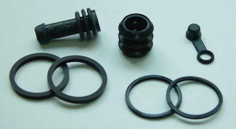 Kit reparación pinza de freno TOURMAX - GS500E '97-01 VZ800 '97-00 BCF-319