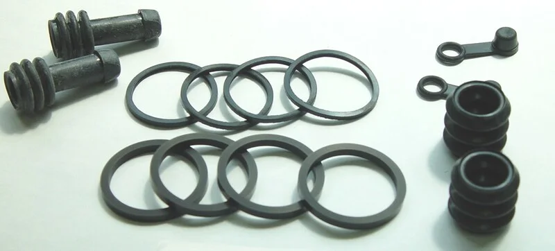 Kit reparación pinza de freno TOURMAX - GSF600 BANDIT '00-03 GSXF600-750 '98-01 BCF-321