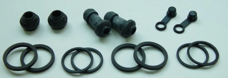 Kit reparación pinza de freno TOURMAX - GSF600 BANDIT '95-99 BCF-325