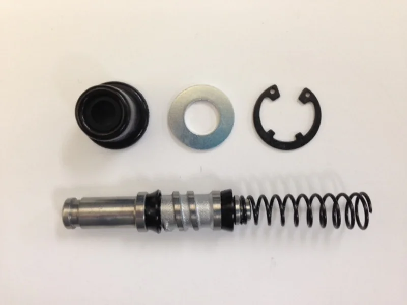 Kit reparación bomba de freno TOURMAX