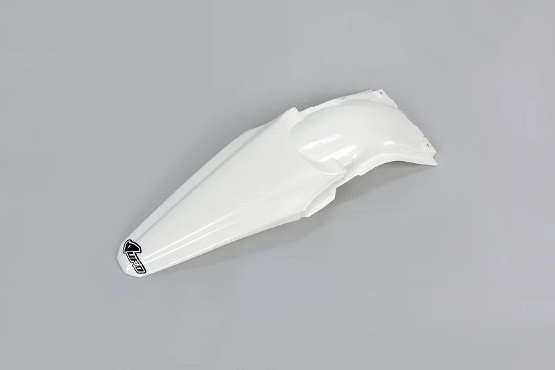 Guardabarros trasero UFO Kawasaki blanco KA04721-047