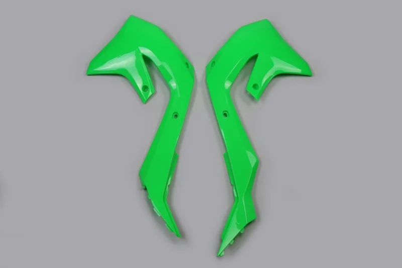 Plásticos laterales de radiador UFO verde neon Kawasaki KX450