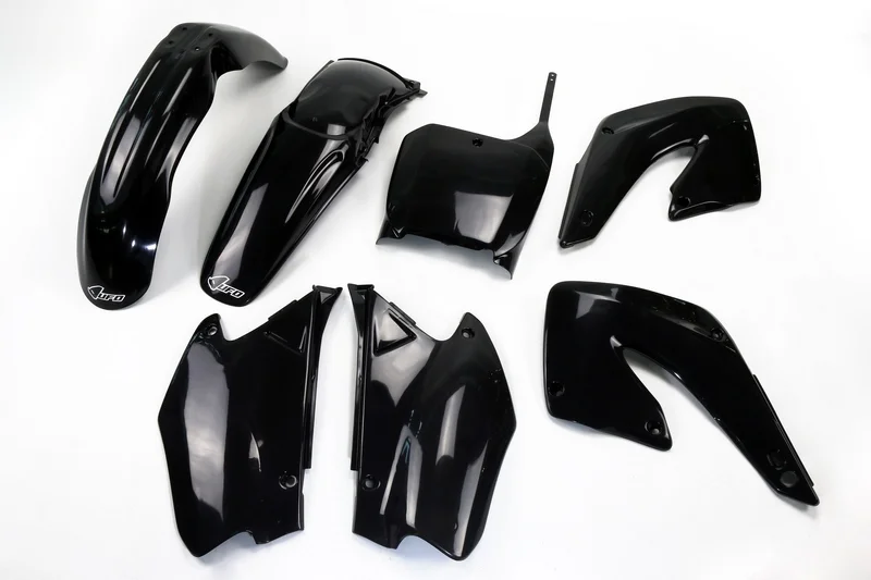 Kit plástica completo UFO Honda negro HOKIT100-001