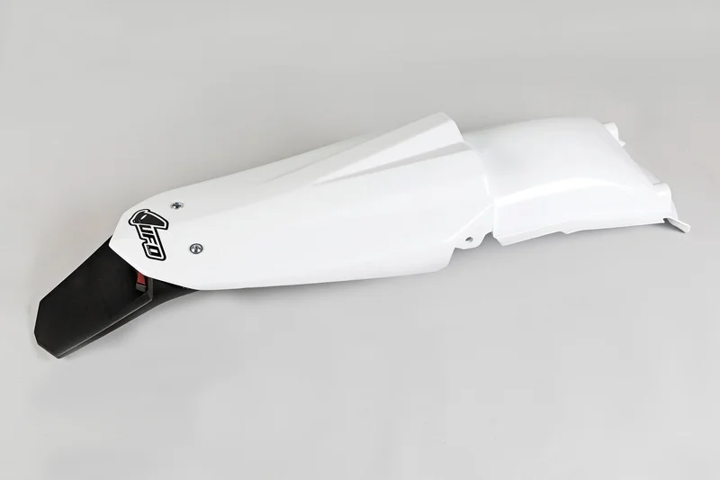 Guardabarros trasero con piloto UFO Husqvarna blanco HU03314-041