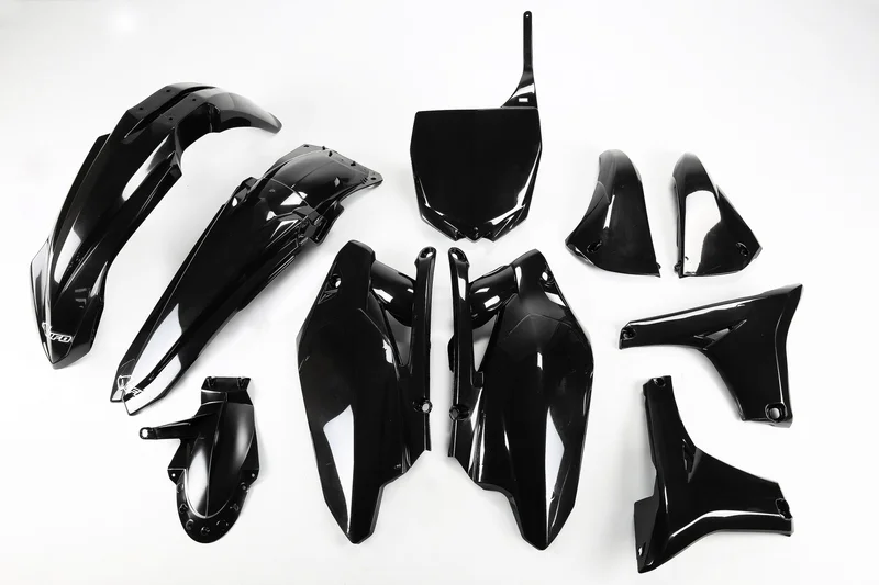 Kit plástica completo UFO Yamaha negro YAKIT317-001