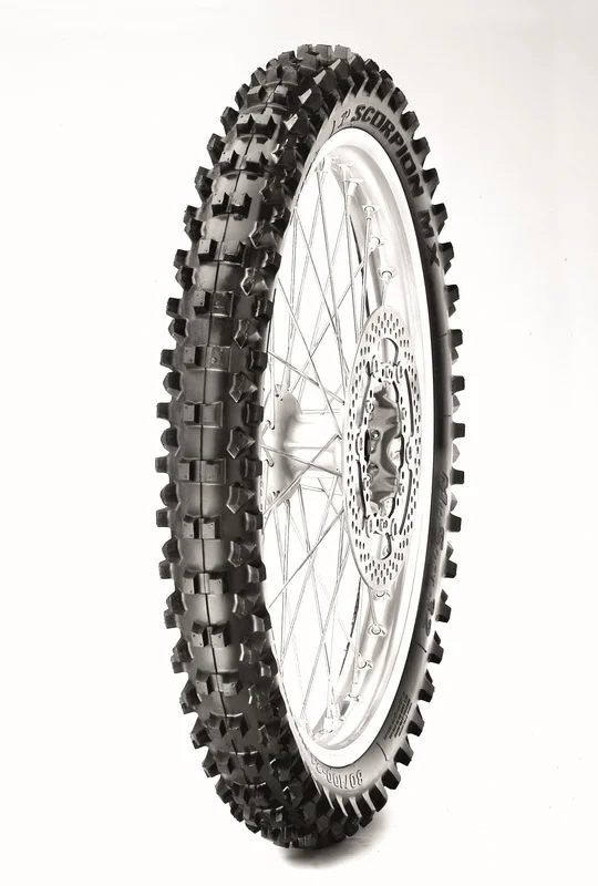 Neumático PIRELLI SCORPION MX32 MID SOFT F 70/100-19 NHS 42M TT