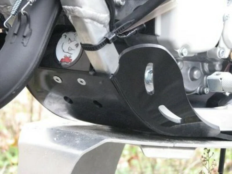 Cubrecárter AXP enduro GP Yamaha AX1043