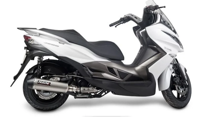 Escape homologado Yasuni 4T KYMCO Superdink 300 kawa J300 titan look
