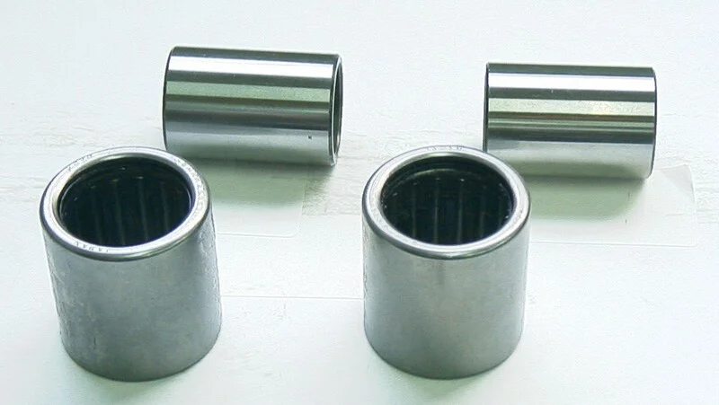 Kit reparación rodamientos de basculante TOURMAX - GSF600S 96-03 GSF1200S 96-02 SWS-305