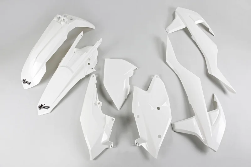 Kit plástica completo UFO KTM color blanco KTKIT518-047