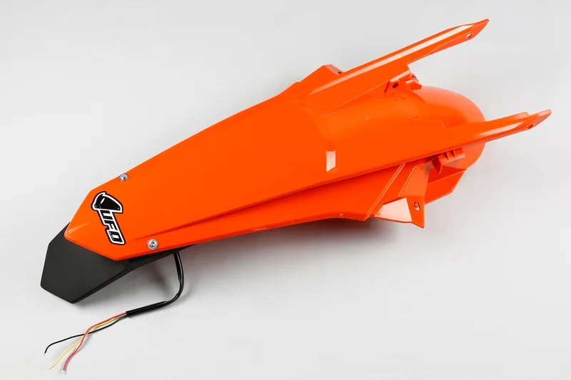 Guardabarros trasero con portamatrículas LED UFO KTM naranja KT04070-127