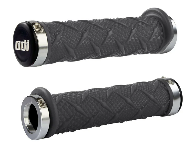 Puños ODI X-treme ATV Lock-On Negro/Plata