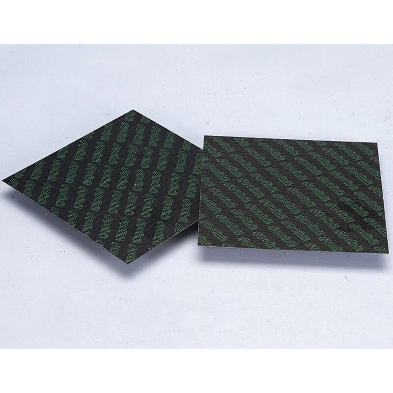 Láminas de carbono Polini para recortar, 110x100, grosor 0'35 (213.0601)